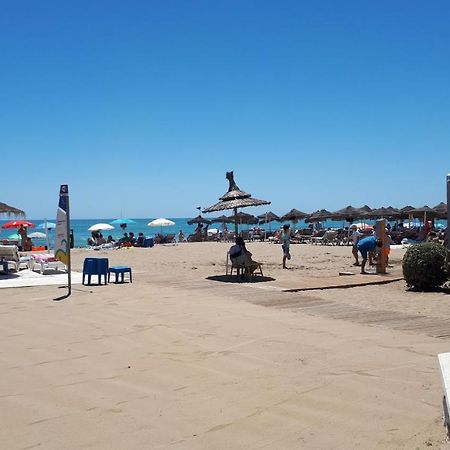Nice Apartment In Hotel Ronda 4 First Beach Line Fuengirola Exterior foto